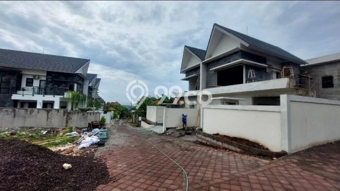 Aset Potensial! Vila Kawasan , Luas 150m2m², Lokasi Strategis dengan potensi meningkat Aset Potensial! Vila Kawasan , Luas 150m2m², Lokasi Strategis dengan potensi meningkat