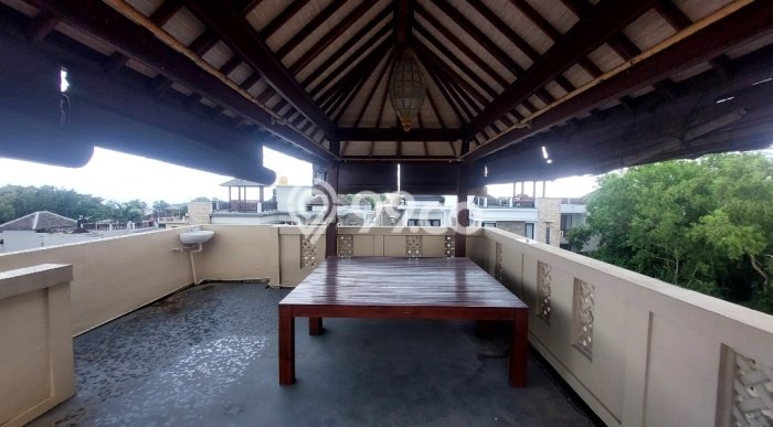 Vila Kawasan , Area 225m2m², Akses ke Fasilitas Umum Vila Kawasan , Area 225m2m², Akses ke Fasilitas Umum