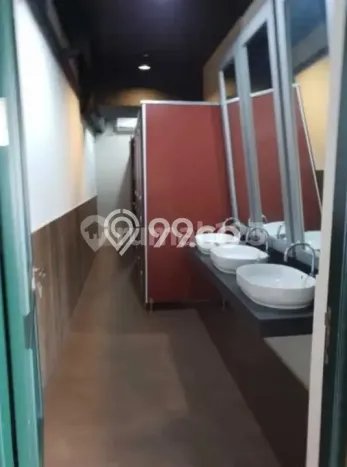 Lokasi Strategis! Dijual Kantor Bisnis di Tanah Abang, Jakarta Pusat Kondisi Bagus Lokasi Strategis! Dijual Kantor Bisnis di Tanah Abang, Jakarta Pusat Kondisi Bagus
