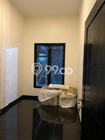 For Sale Rumah 2 Kamar Lokasi Ideal Nyaman dan Strategis di Cilodong For Sale Rumah 2 Kamar Lokasi Ideal Nyaman dan Strategis di Cilodong