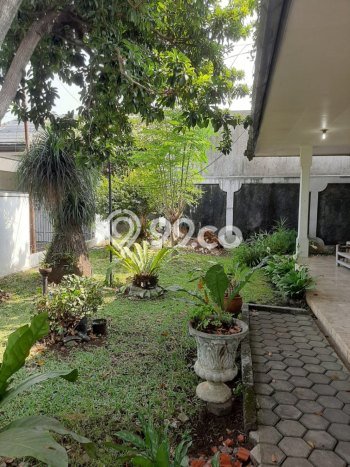 For Sale! Premium House LT 385m2 Desain Elegan di Tegallega For Sale! Premium House LT 385m2 Desain Elegan di Tegallega
