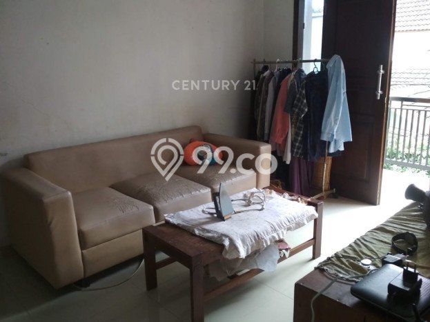 Rumah Strategis Modern Lb 180m2 di Pancoran Mas, Depok Rumah Strategis Modern Lb 180m2 di Pancoran Mas, Depok