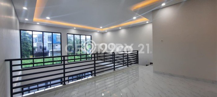 Dijual Rumah Luas Elegan Dengan View Cantik di Sentul City, Bogor Dijual Rumah Luas Elegan Dengan View Cantik di Sentul City, Bogor
