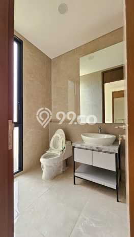 For Sale! Premium House LT 220m2 Desain Elegan di BSD For Sale! Premium House LT 220m2 Desain Elegan di BSD
