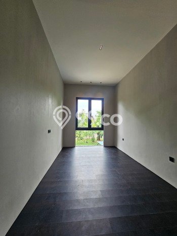 For Sale! Luxury House LT 160m2 Desain Elegan di Alam Sutera For Sale! Luxury House LT 160m2 Desain Elegan di Alam Sutera