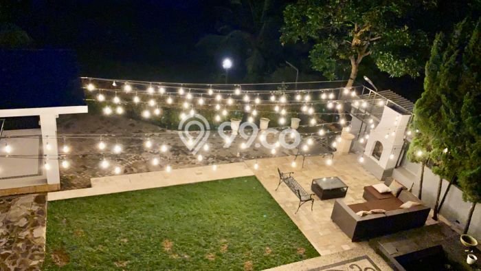 Jual Rumah Mewah Megah Dengan View Eksklusif di BSD, Tangerang Jual Rumah Mewah Megah Dengan View Eksklusif di BSD, Tangerang