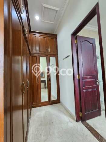 Jual Rumah Mewah Megah Dengan View Cantik di Gading Serpong, Tangerang Jual Rumah Mewah Megah Dengan View Cantik di Gading Serpong, Tangerang