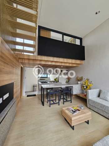 Jual Rumah Eksklusif 2 KT di BSD City, Tangerang Jual Rumah Eksklusif 2 KT di BSD City, Tangerang