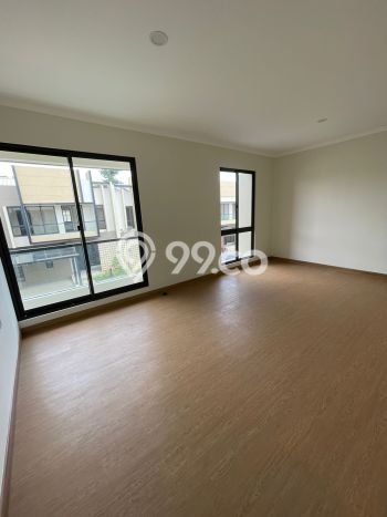 Jual Rumah Mewah Elegan Dengan View Cantik di Gading Serpong, Tangerang Jual Rumah Mewah Elegan Dengan View Cantik di Gading Serpong, Tangerang