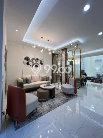 Ready to Use! Luxury House LT 200m2 Desain Elegan di Suvarna Sutera Ready to Use! Luxury House LT 200m2 Desain Elegan di Suvarna Sutera