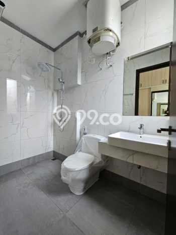 Hunian Mewah LB 230m2 Siap Huni Desain Elegan di BSD, Tangerang Hunian Mewah LB 230m2 Siap Huni Desain Elegan di BSD, Tangerang