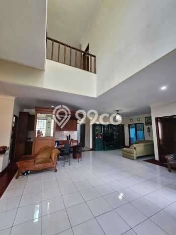 Jual Rumah Luas Megah Dengan View Eksklusif di Alam Sutera, Tangerang Jual Rumah Luas Megah Dengan View Eksklusif di Alam Sutera, Tangerang