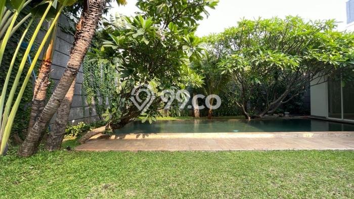 Hunian Eksklusif Dijual LT 864m2 di Cilandak, Jakarta Selatan Hunian Eksklusif Dijual LT 864m2 di Cilandak, Jakarta Selatan
