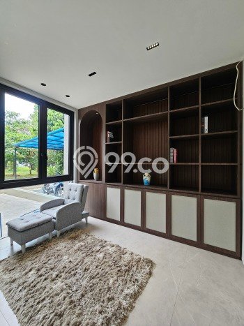 For Sale! Luxury House LT 160m2 Desain Elegan di Alam Sutera For Sale! Luxury House LT 160m2 Desain Elegan di Alam Sutera