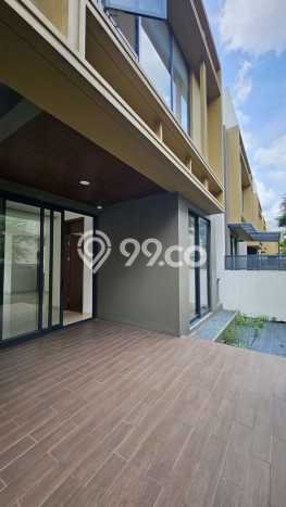 For Sale! Premium House LT 220m2 Desain Elegan di BSD For Sale! Premium House LT 220m2 Desain Elegan di BSD