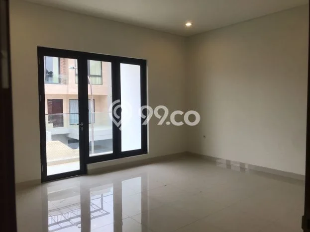 Rumah Luxury Modern Siap Huni di Permata Buana Jakarta Barat Rumah Luxury Modern Siap Huni di Permata Buana Jakarta Barat