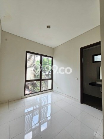 Dijual Hunian Rumah Nyaman 3 Kamar di BSD, Tangerang Dijual Hunian Rumah Nyaman 3 Kamar di BSD, Tangerang