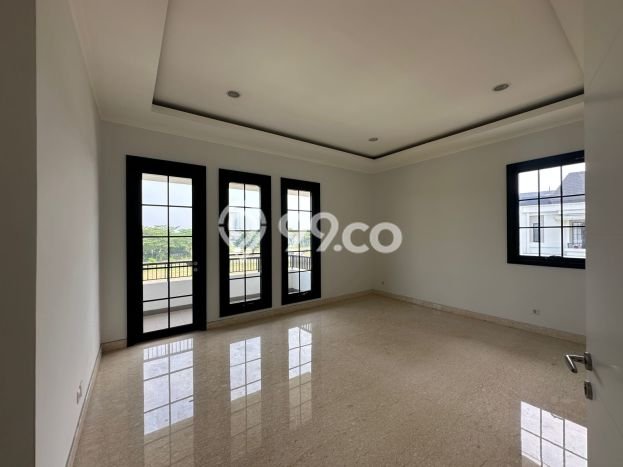 Ready to Use! Luxury House LT 320m2 Desain Modern di Alam Sutera Ready to Use! Luxury House LT 320m2 Desain Modern di Alam Sutera