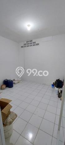 LOKASI PREMIUM! Gudang di Cipondoh, Luas 100m2m², Jalan Utama, Area Bisnis LOKASI PREMIUM! Gudang di Cipondoh, Luas 100m2m², Jalan Utama, Area Bisnis