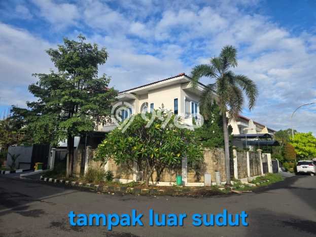 Rumah Elit Modern Tanpa Renovasi di Permata Buana Jakarta Barat Rumah Elit Modern Tanpa Renovasi di Permata Buana Jakarta Barat