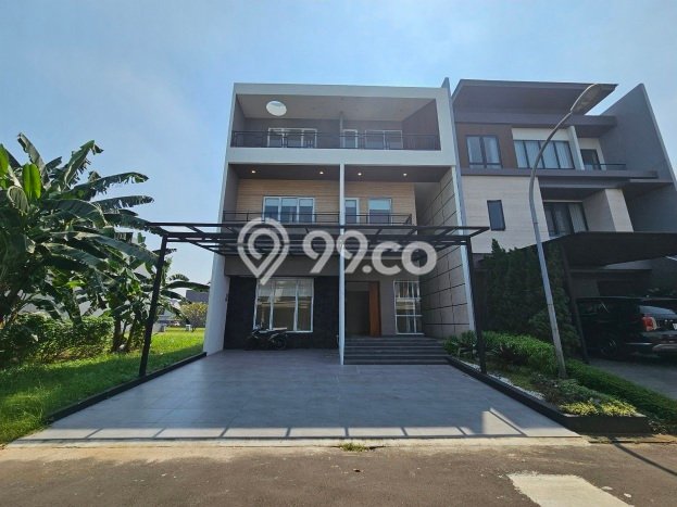 Rumah Mewah LB 450m2 Siap Pakai Desain Elegan di Alam Sutera, Tangerang Rumah Mewah LB 450m2 Siap Pakai Desain Elegan di Alam Sutera, Tangerang