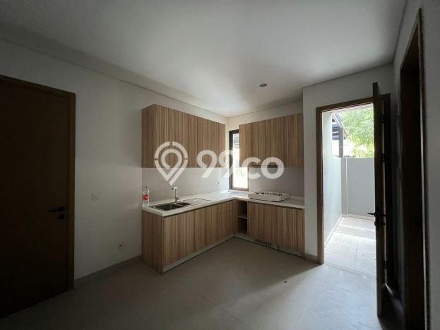 Rumah Elit Modern Tanpa Renovasi di BSD Tangerang Rumah Elit Modern Tanpa Renovasi di BSD Tangerang