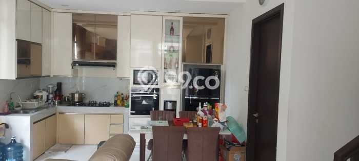 Dijual Rumah 4 Kamar Lokasi Ideal Nyaman dan Strategis di Cikupa Dijual Rumah 4 Kamar Lokasi Ideal Nyaman dan Strategis di Cikupa