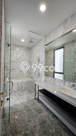 For Sale! Premium House LT 220m2 Desain Elegan di BSD For Sale! Premium House LT 220m2 Desain Elegan di BSD