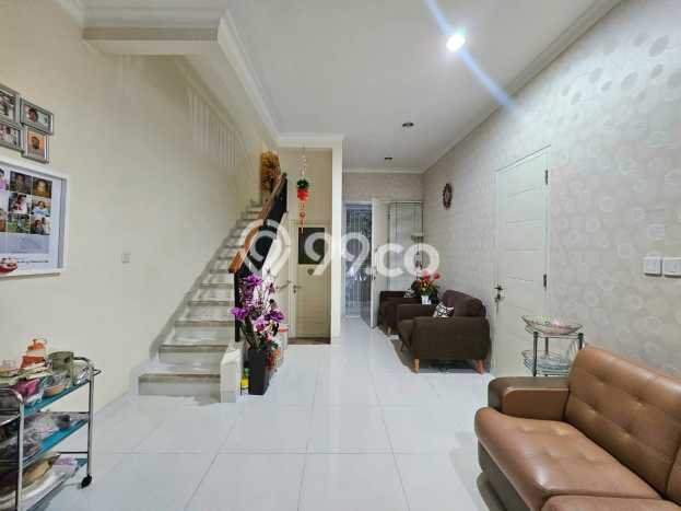 Rumah LT 119m² Newly Renovated di Lokasi Prestisius Gading Serpong, Tangerang Rumah LT 119m² Newly Renovated di Lokasi Prestisius Gading Serpong, Tangerang