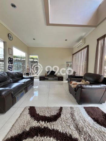 For Sale Rumah Mewah Exclusive di Karawaci, Tangerang For Sale Rumah Mewah Exclusive di Karawaci, Tangerang