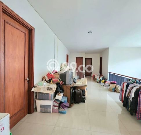 Rumah Elit LB 400m2 Siap Huni Desain Elegan di Alam Sutera, Tangerang Rumah Elit LB 400m2 Siap Huni Desain Elegan di Alam Sutera, Tangerang
