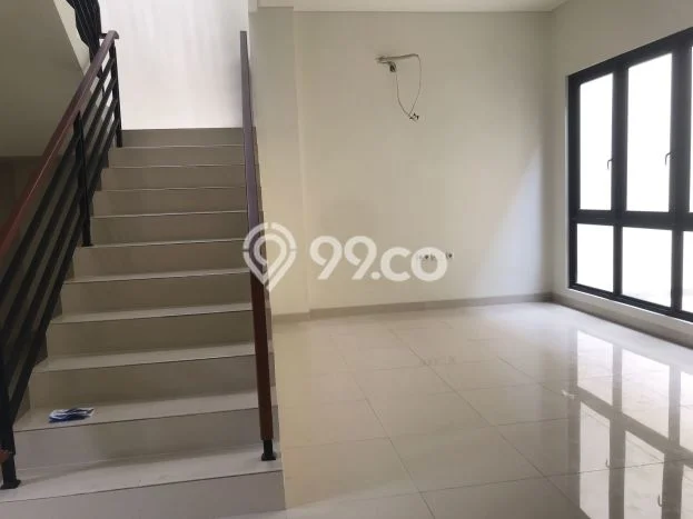 Rumah Luxury Modern Siap Huni di Permata Buana Jakarta Barat Rumah Luxury Modern Siap Huni di Permata Buana Jakarta Barat