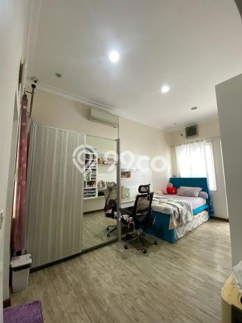 Rumah Elit LB 250m2 Siap Huni Desain Elegan di Gading Serpong, Tangerang Rumah Elit LB 250m2 Siap Huni Desain Elegan di Gading Serpong, Tangerang