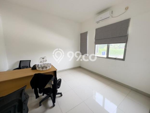 Dijual Komersial Strategis Kawasan Gading Serpong, Luas 442m², Jalan Utama, Area Bisnis Dijual Komersial Strategis Kawasan Gading Serpong, Luas 442m², Jalan Utama, Area Bisnis