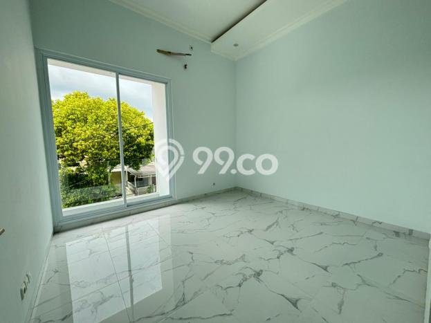 Dijual Rumah Eksklusif 4 KT di Citraland, Surabaya Dijual Rumah Eksklusif 4 KT di Citraland, Surabaya