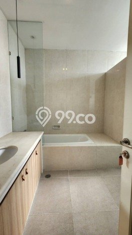 For Sale! Luxury House LT 350m2 Desain Modern di Citraland For Sale! Luxury House LT 350m2 Desain Modern di Citraland