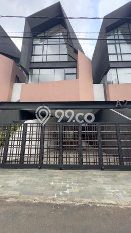 Jual Rumah Mewah Elegan Dengan View Eksklusif di Kemang, Jakarta Selatan Jual Rumah Mewah Elegan Dengan View Eksklusif di Kemang, Jakarta Selatan