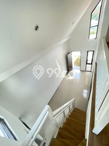 Jual Rumah Minimalis Bagus Punya 2 KT di Pamulang Tangerang Selatan SHM Jual Rumah Minimalis Bagus Punya 2 KT di Pamulang Tangerang Selatan SHM