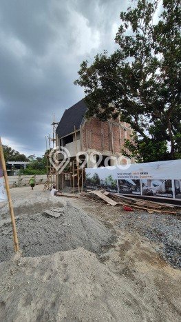 Hunian Nyaman Asri 3 KT Siap Huni di Bintaro Tangerang Selatan Hunian Nyaman Asri 3 KT Siap Huni di Bintaro Tangerang Selatan