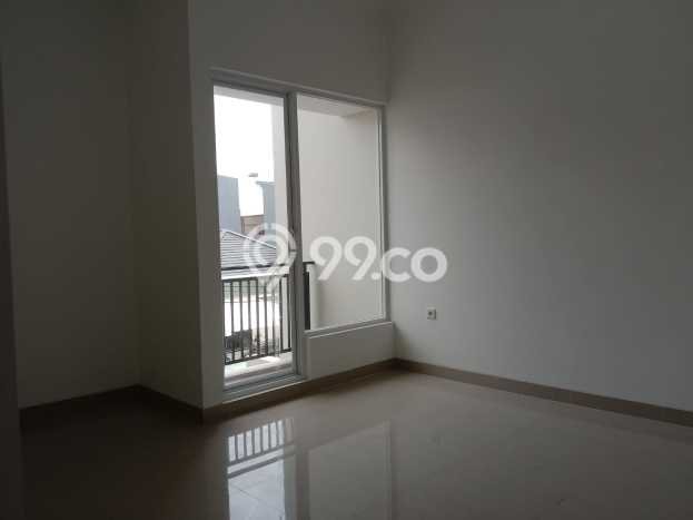 Rumah Luxury Modern Tanpa Renovasi di BSD Griya Loka Tangerang Rumah Luxury Modern Tanpa Renovasi di BSD Griya Loka Tangerang