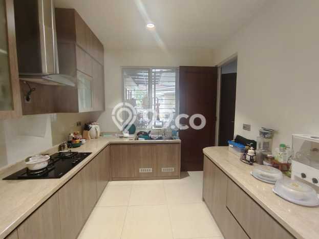 Rumah Luxury Modern Siap Huni di BSD Tangerang Rumah Luxury Modern Siap Huni di BSD Tangerang
