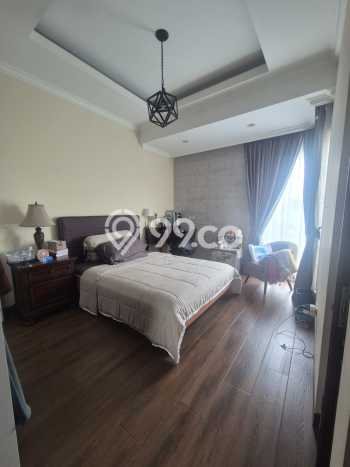 Hunian Mewah Siap Huni LT 144m2 di BSD, Tangerang Selatan Hunian Mewah Siap Huni LT 144m2 di BSD, Tangerang Selatan