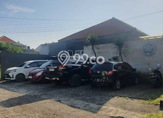 Rumah Modern 9 KT LT 500m2 di Renon Rumah Modern 9 KT LT 500m2 di Renon