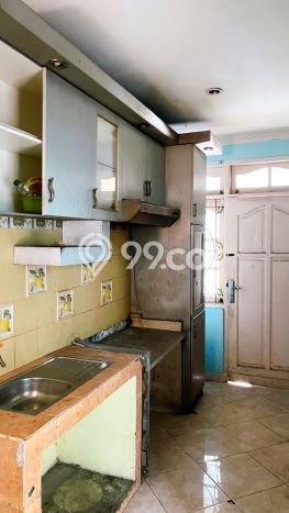 Lokasi strategis! Rumah siap huni disewakan di Bekasi Utara LB 100m2 Lokasi strategis! Rumah siap huni disewakan di Bekasi Utara LB 100m2