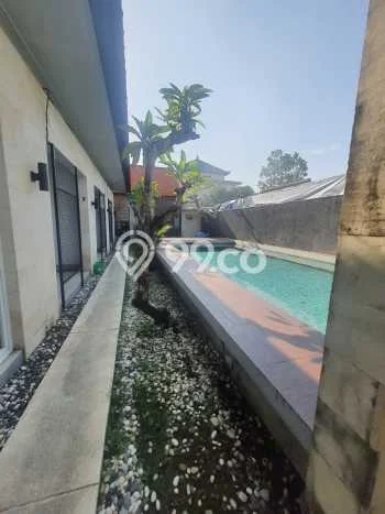 Rumah Modern 9 KT LT 500m2 di Renon Rumah Modern 9 KT LT 500m2 di Renon