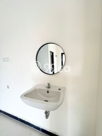 Rumah Siap Huni di Denpasar Barat, Denpasar, LT 128m2m² Bangunan 180m2m² Rumah Siap Huni di Denpasar Barat, Denpasar, LT 128m2m² Bangunan 180m2m²