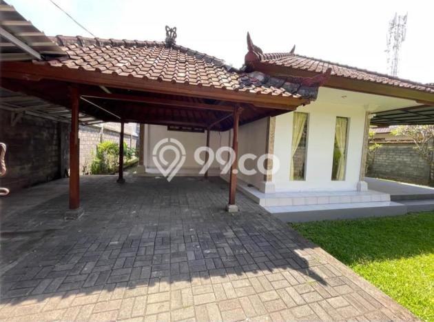 GOOD DEAL! Rumah area Legian, 3 KT, Ready, Luas 400m² Bangunan 175m² GOOD DEAL! Rumah area Legian, 3 KT, Ready, Luas 400m² Bangunan 175m²