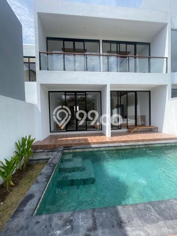 Disewakan Vila Kawasan Nusa Dua, Area 0m², Area Strategis Disewakan Vila Kawasan Nusa Dua, Area 0m², Area Strategis