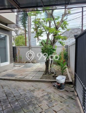 Rumah Kontrakan Denpasar LT 160m2 LB 135m2 Area Renon Rumah Kontrakan Denpasar LT 160m2 LB 135m2 Area Renon