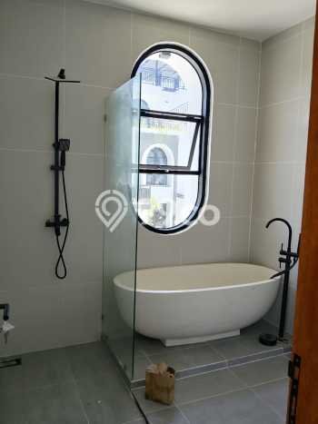 Vila di , Area 114m2m², Posisi Strategis Vila di , Area 114m2m², Posisi Strategis